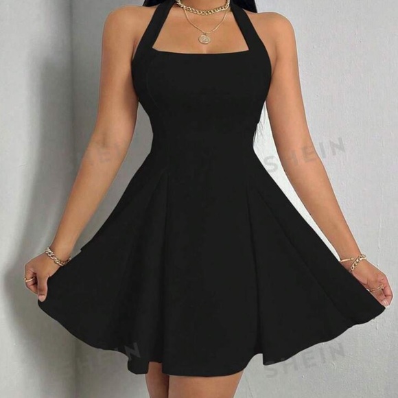 Women's Halter Neck Backless A Line Dress Medium New Without Tag - Picture 3 of 5